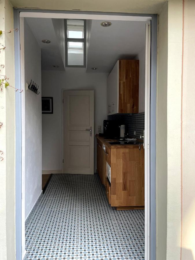 Fewo Im Kneipenviertel Altkoetzschenbroda Radebeul Exterior foto